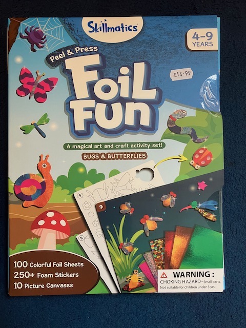 Bugs and butterflies activity set