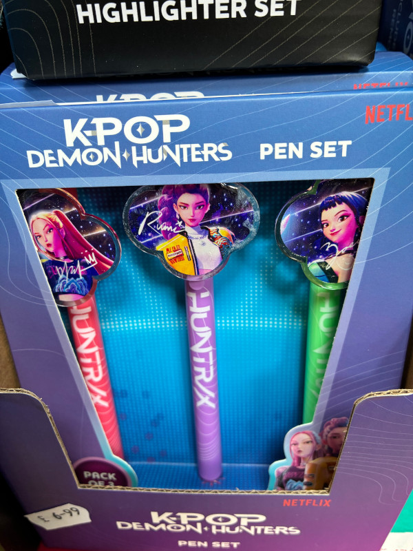 Kpop Demon Hunters pen set